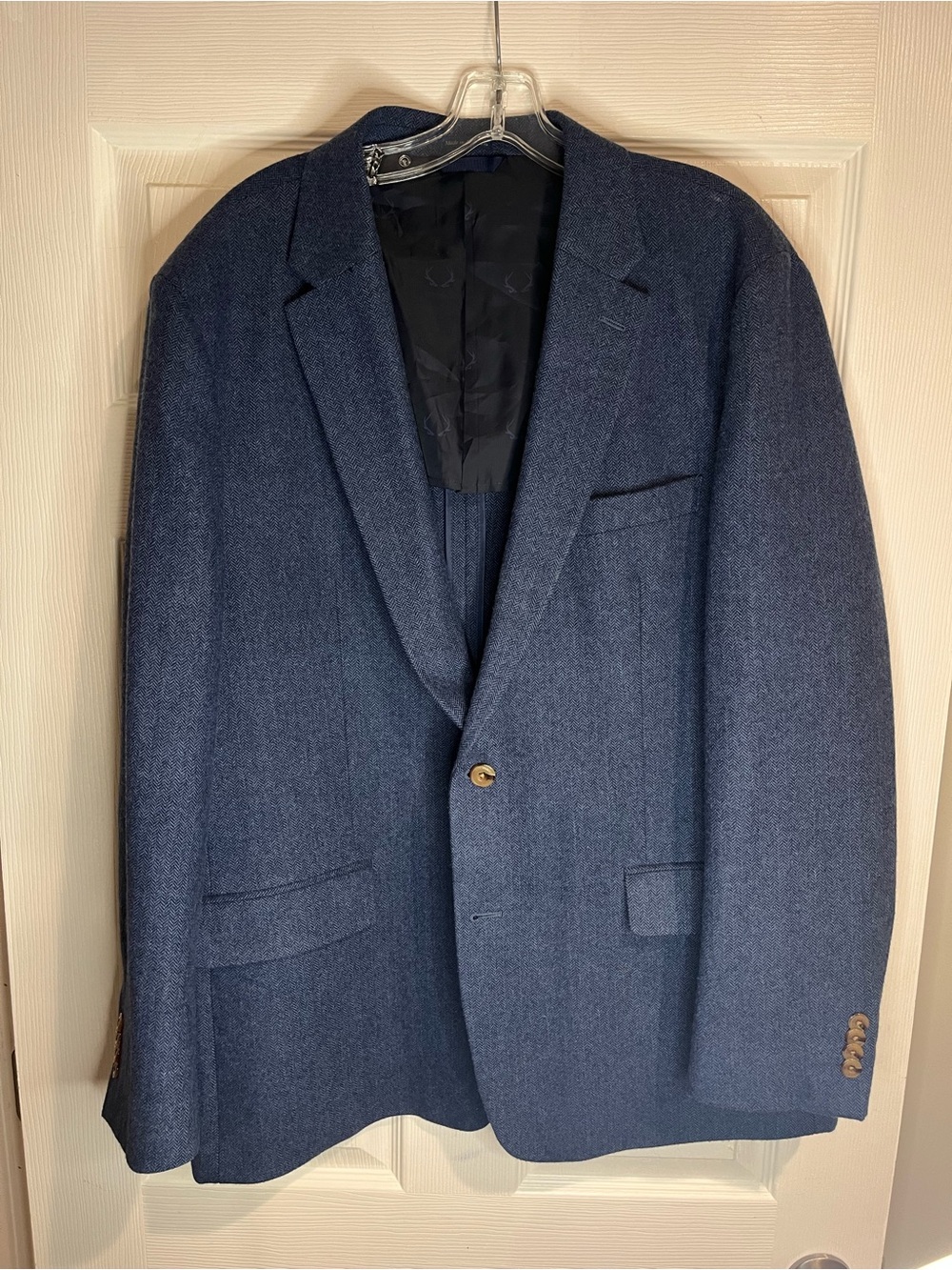 Biltmore Men’s Navy Blue Wool-Blend Blazer